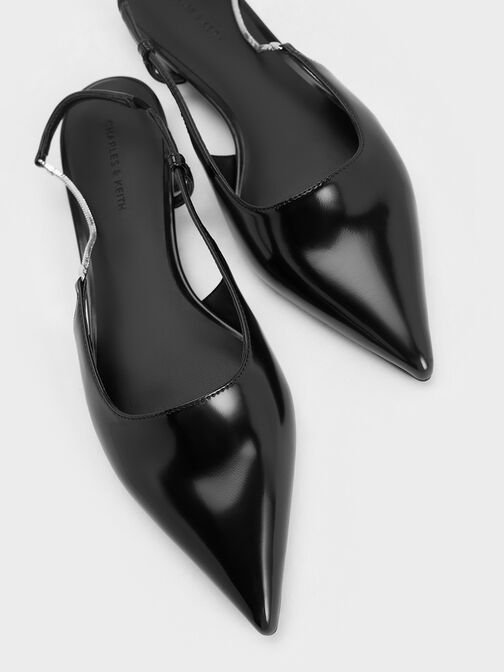 حذاء سلينجباك مفتوح الظهر بدون كعب بمقدمة مدببة وحزام على شكل سلسلة, صندوق أسود, hi-res