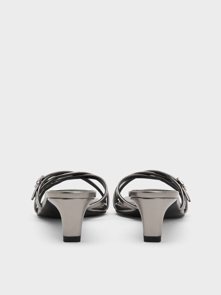 حذاء ميول بكعب القطة وأحزمة متقاطعة بإبزيم ولون معدني, رمادي بيوتر, hi-res