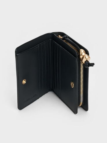 محفظة صغيرة أوغستين بتفاصيل نحتية, أسود, hi-res