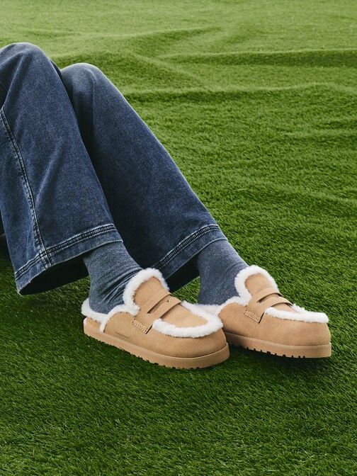 حذاء بلاتفورم بفرو معاد التدوير, رملي, hi-res