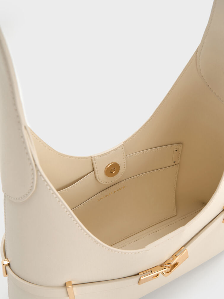 شنطة هوبو أرليت بحزام مع تفاصيل ميتاليك, كريمي, hi-res