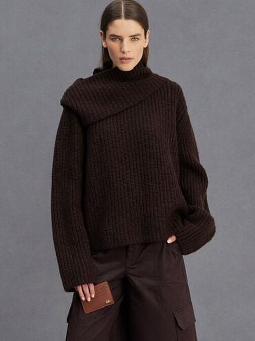 حافظة بطاقات كارلي الجلدية بتصميم متعدد الجيوب, كونياكي, hi-res