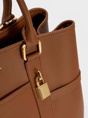 شنطة توت سكوتي, شوكولاتي, hi-res