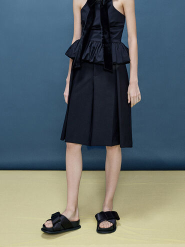 صندل مسطح من الساتان مزين بفيونكة, أسود خشن, hi-res