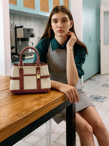 حقيبة قماشية صغيرة على شكل كلب سكوتي, قرميدي, hi-res