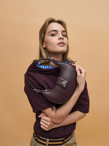 حقيبة كتف ترايس بحزام معدني, برقوقي أنيق, hi-res