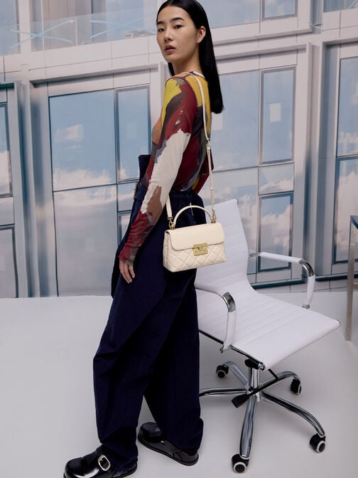 حقيبة ألفا مبطنة بمقبض علوي, كريمي, hi-res