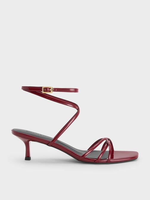 صندل لامع بكعب صغير ومقدمة مربعة وأشرطة, أحمر, hi-res