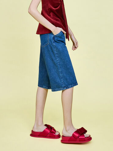 صندل مسطح مزين بفيونكة من الساتان, أحمر, hi-res