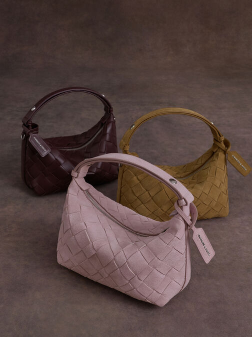 حقيبة كتف إيفيت بتصميم مضفور وتصميم معدني لامع, أحمر توتي فاخر, hi-res