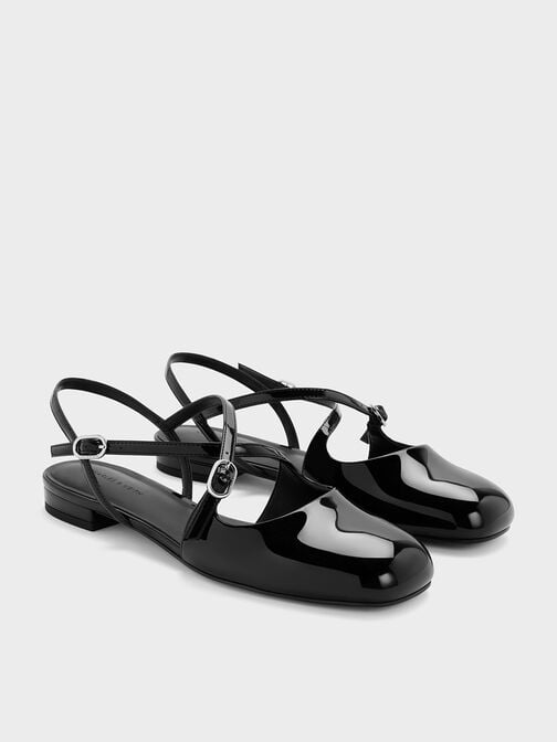 حذاء بدون كعب من الجلد اللامع مكشوف الظهر بحزام متقاطع حول الكاحل مزود بإبزيم, أسود براق, hi-res