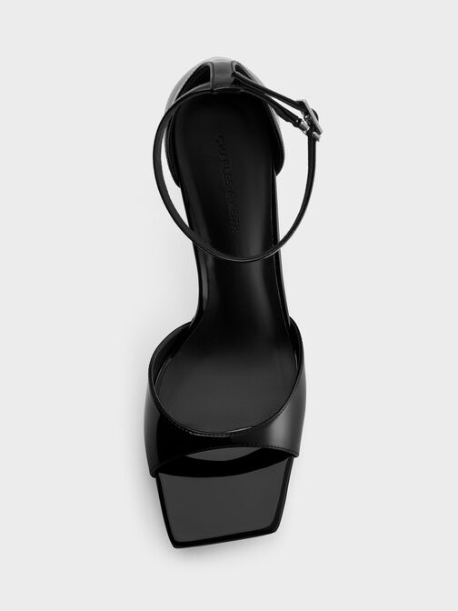 صندل من الجلد اللامع بكعب عالٍ ونعل بلاتفورم سميك, أسود براق, hi-res