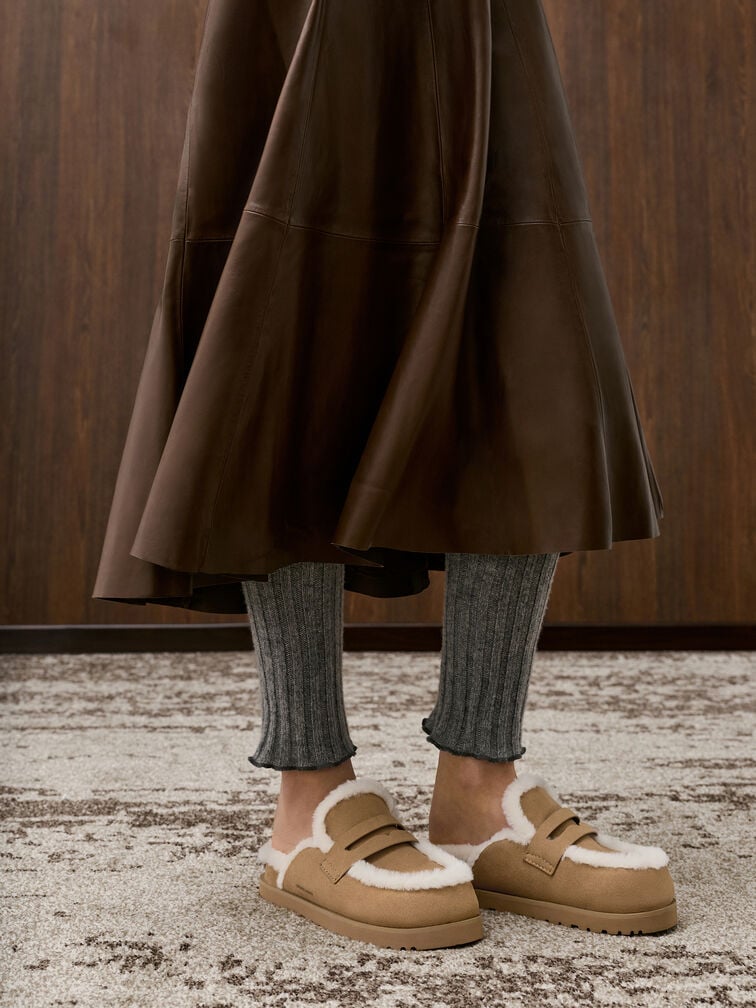 حذاء بلاتفورم بفرو معاد التدوير, رملي, hi-res