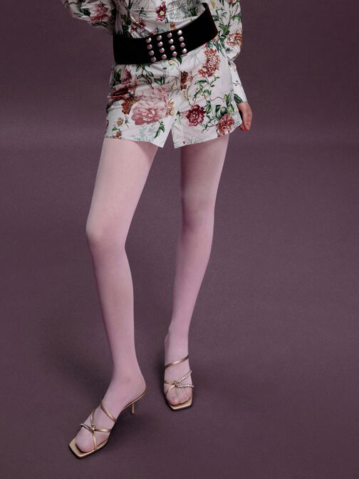 صندل بكعب وأشرطة مزين بحلية, لون البشرة الطبيعي, hi-res