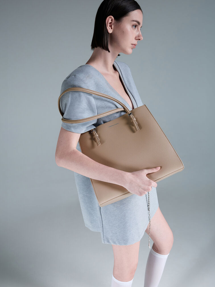 حقيبة توت سانسا, تاوب, hi-res