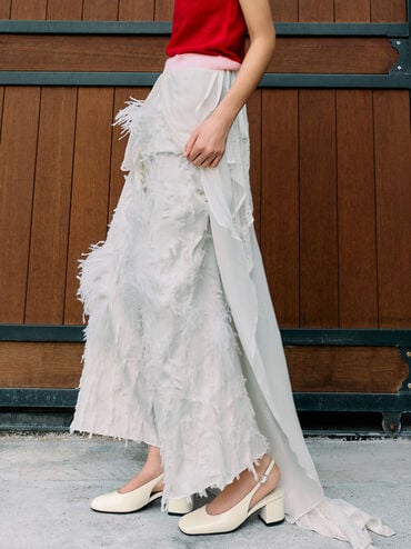 حذاء "داني" بسير خلفي لامع, أبيض طباشيري, hi-res