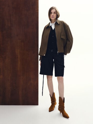 بوت شمواه صناعي بمقدمة مدببة وكشكشة, كونياكي, hi-res