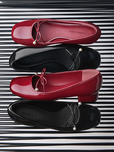 حذاء باليرينا باربرا لامع بفيونكة ولؤلؤ, أسود براق, hi-res