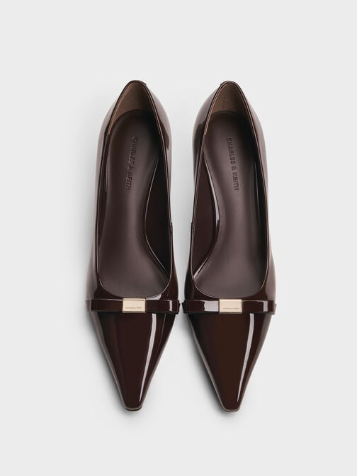 حذاء دوريان بكعب رفيع  بفيونكة ومقدمة مدببة من الجلد اللامع, بني داكن, hi-res