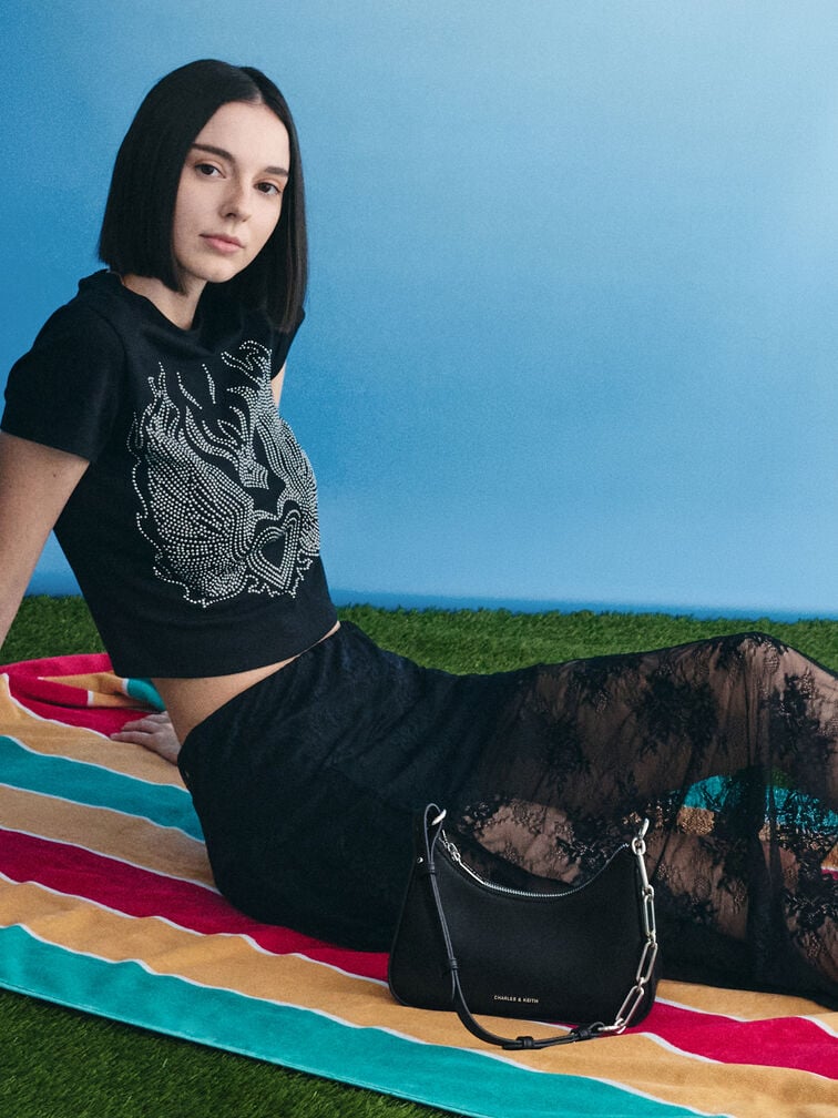 حقيبة كتف ليني بسلسلة معدنية أنيقة, أسود كلاسيكي, hi-res