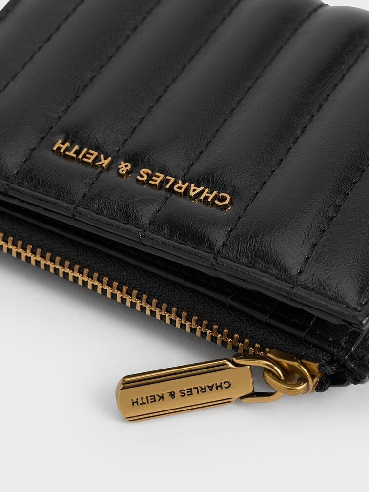 محفظة دونا بسحّاب علوي ومظهر مجعد وتصميم مزين بغرزات طولية, أسود, hi-res