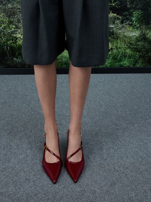 حذاء بامبس وين سلينجباك بكعب منحوت وإبزيم لامع, أحمر, hi-res