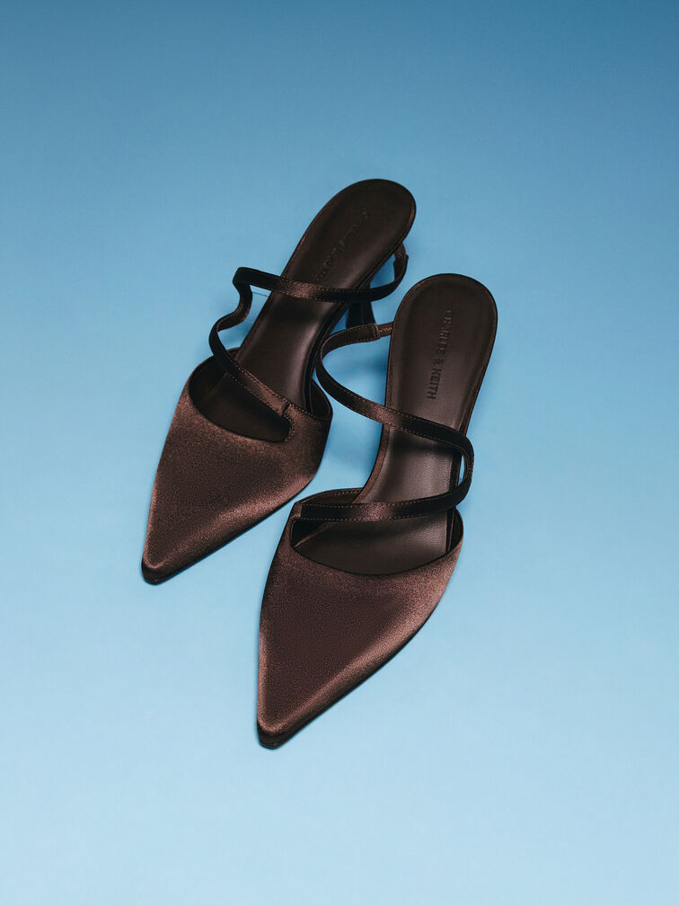 حذاء ميول ساتان أردن بمقدمة مدببة وكعب متموج, بني محبّب غامق, hi-res