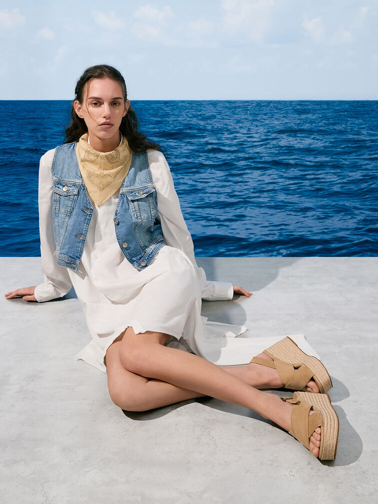 حذاء إسبادريل بكعب ويدج وأحزمة متداخلة من الشمواه, رملي, hi-res