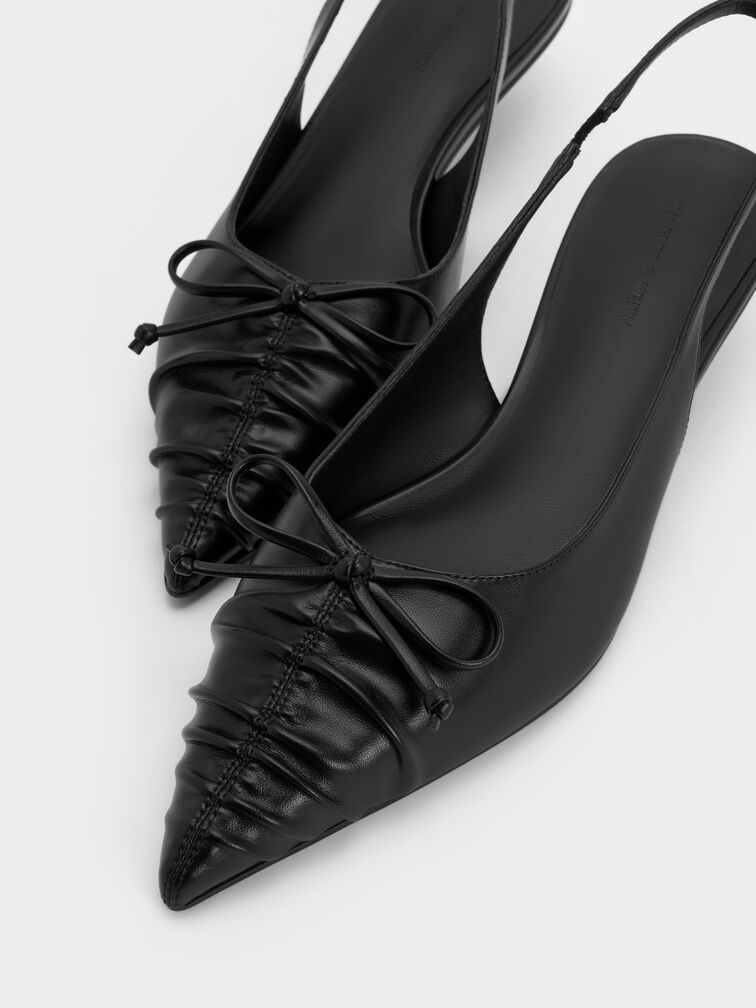 حذاء بكعب صغير مفتوح من الخلف مزين بفيونكة مكشكشة, أسود, hi-res