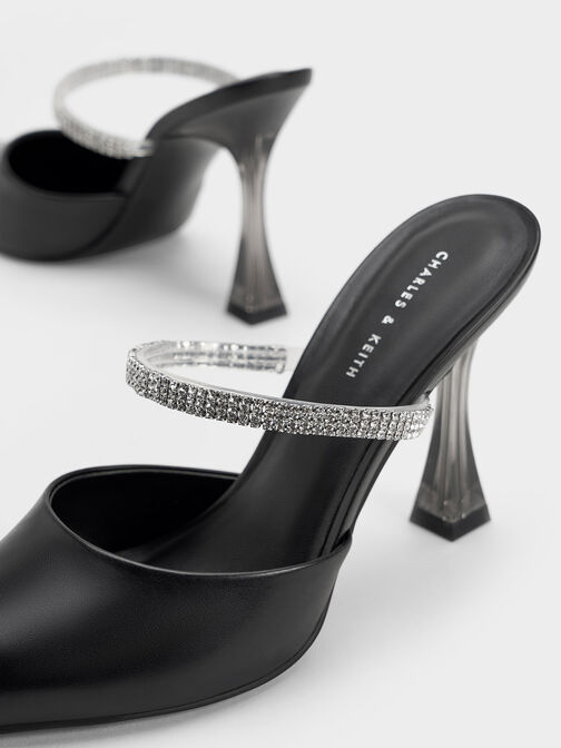 صندل مفتوح مزود بحزام مزين بالأحجار, أسود, hi-res