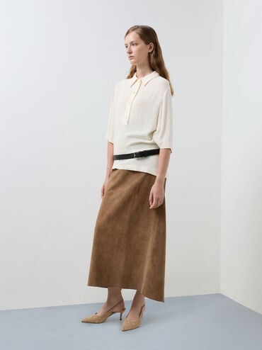 حذاء بامب إيڤيت بتصميم متشابك مفتوح من الخلف ومزوّد برباط خلفي بمقدمة مدببة وكعب عالٍ من الشمواه, رملي, hi-res