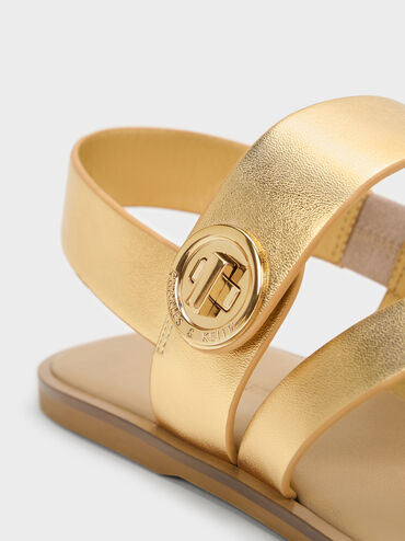 صندل يارا بسيور عريضة أنيقة وتفاصيل معدنية لافتة مع قفل دوّار, ذهبي, hi-res