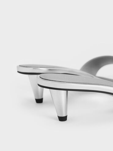 صندل مولز بكعب مخروطي معدني, فضي, hi-res