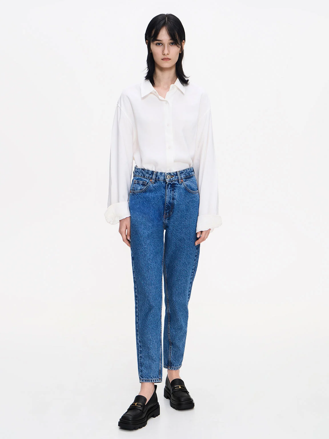 حذاء لوفر نسائي جابين من الجلد مع لسان سحب باللون الأسود – تشارلز آند كيث