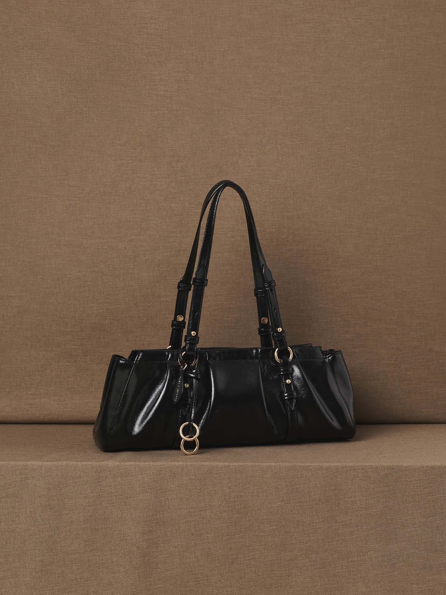 Black Britton Elongated Shoulder Bag - CHARLES & KEITH